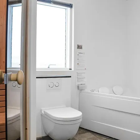 Amazing Home In Ringkobing With Sauna *