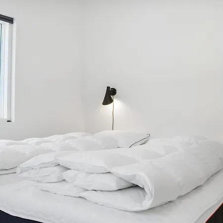 Amazing Home In Ringkobing With Sauna Hébergement de vacances Ringkøbing