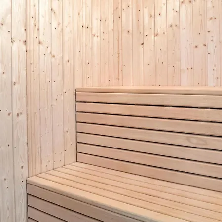 Amazing Home In Ringkobing With Sauna Hébergement de vacances *