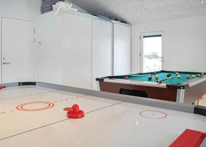 Four-bedroom In Сasa de vacaciones Ringkøbing